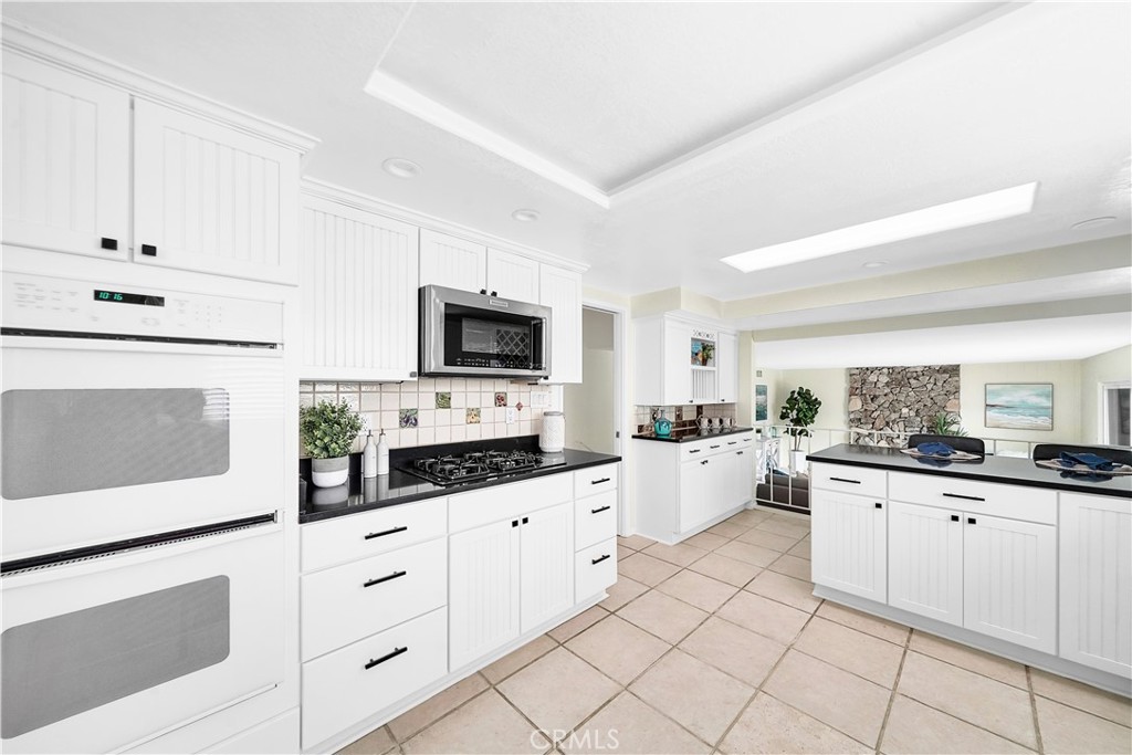 15382 De Paul Street