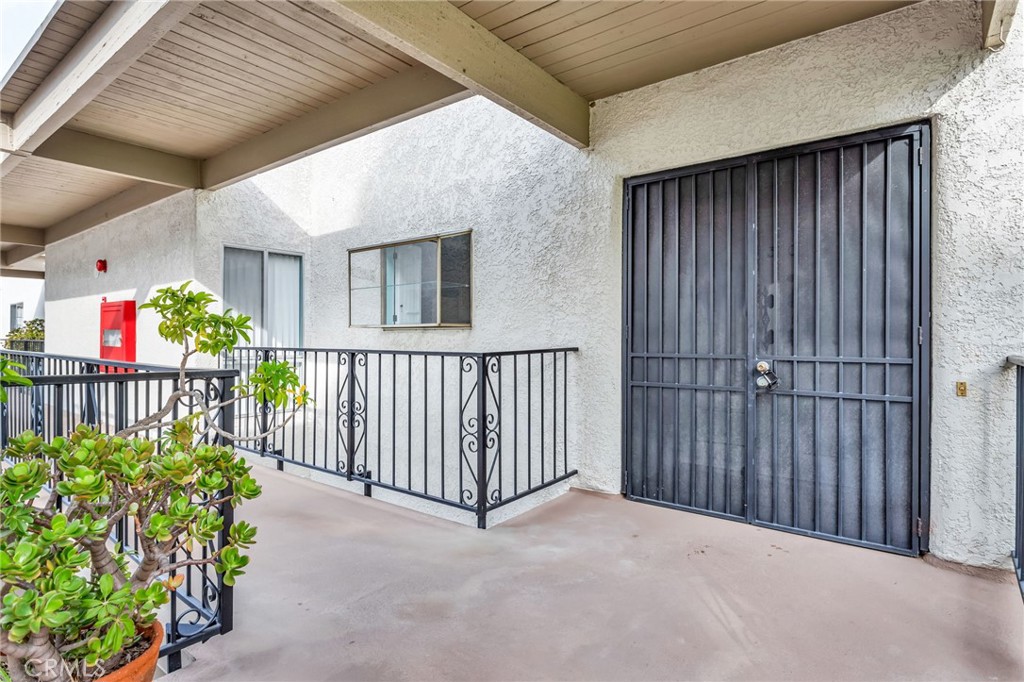 5515 Paseo Del Lago W Unit: 3C