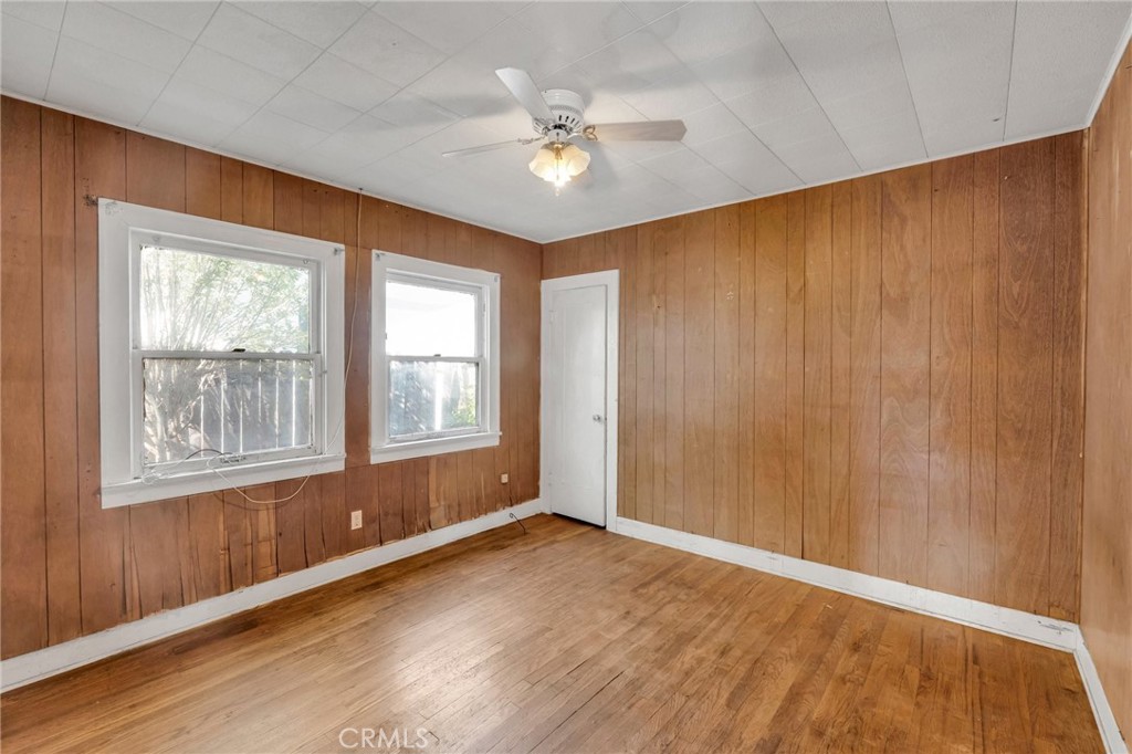 1229 S Garnsey Street