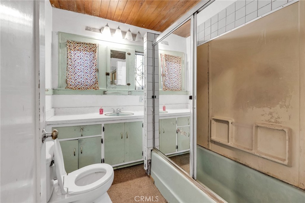 1229 S Garnsey Street