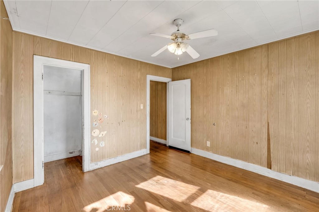 1229 S Garnsey Street