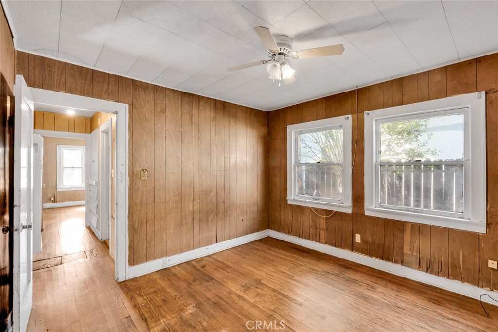 1229 S Garnsey Street