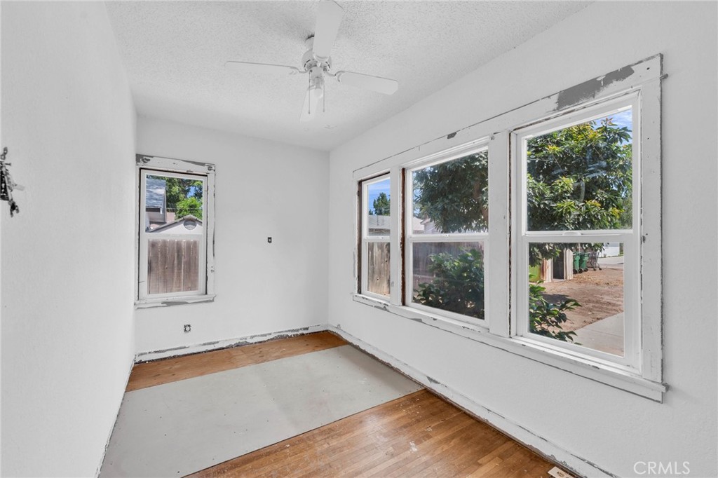 2325 6th Street