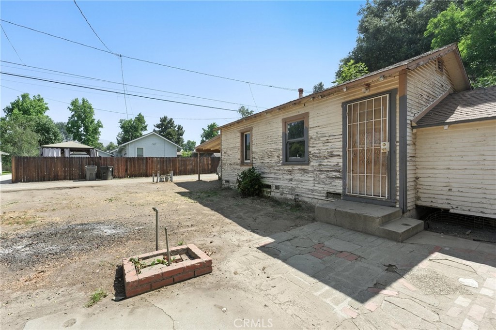 2325 6th Street