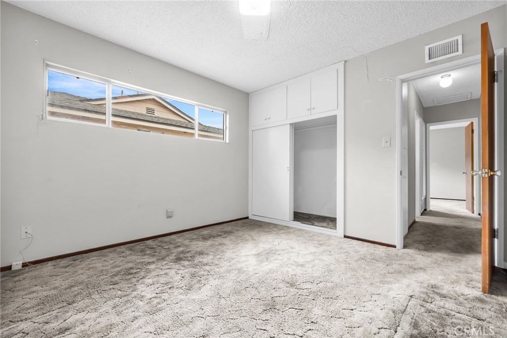3723 Sandgate Drive