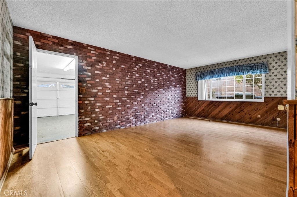 27061 Helmond Drive