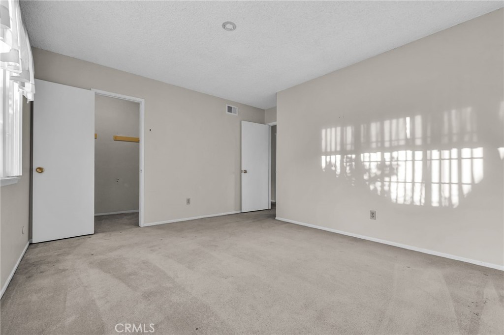 27061 Helmond Drive