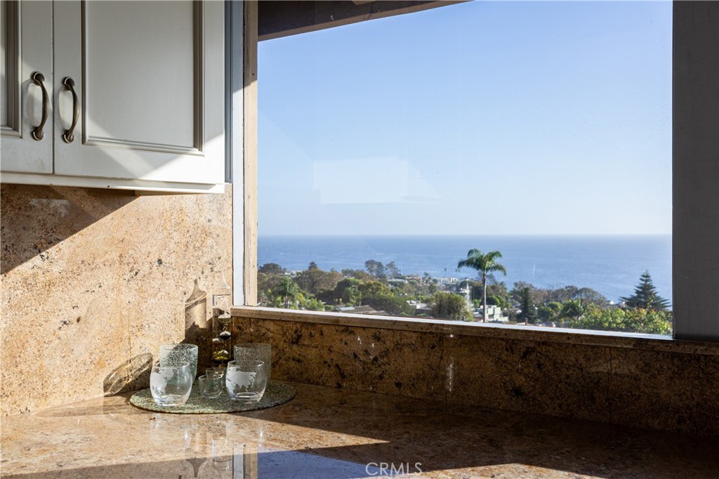 7 N Vista De La Luna