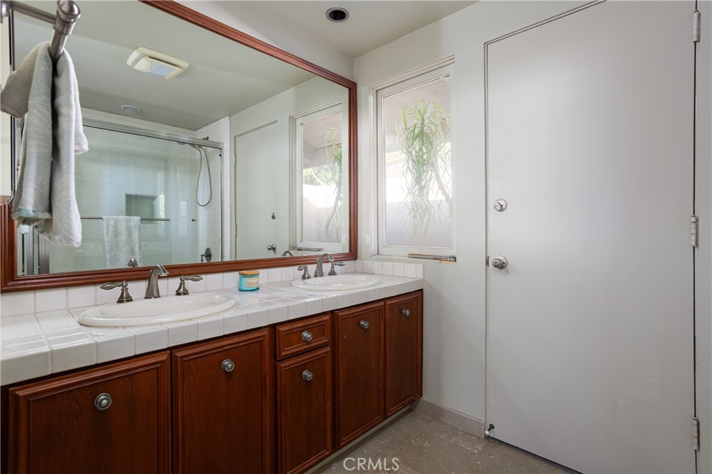 7 N Vista De La Luna