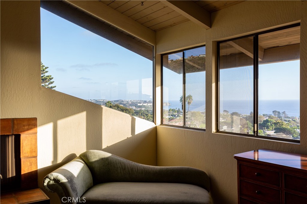 7 N Vista De La Luna