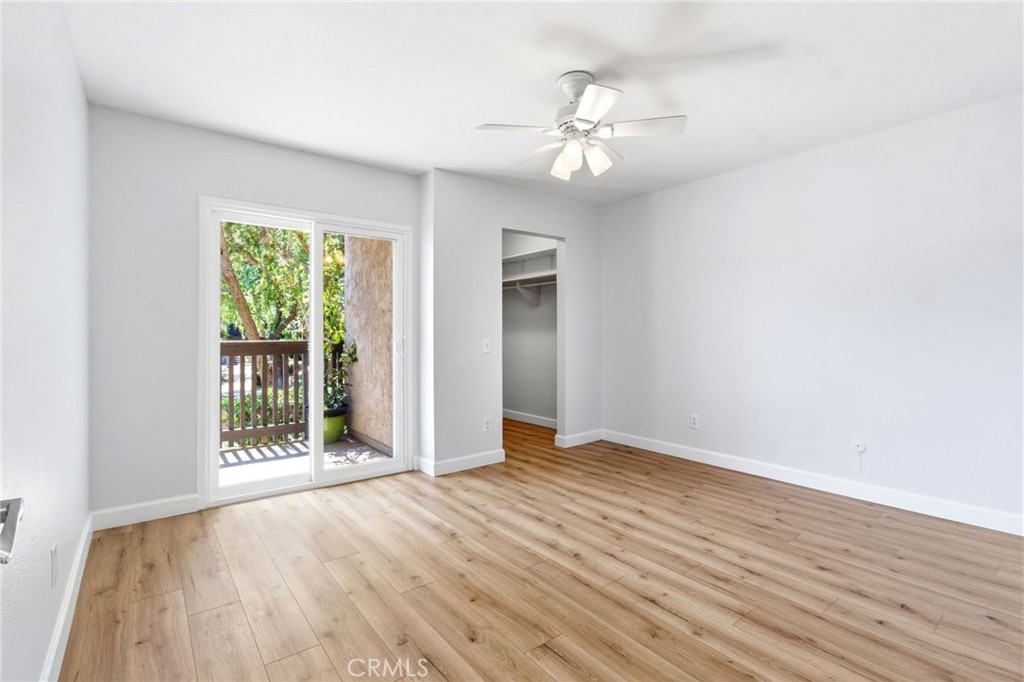6416 Friars 112