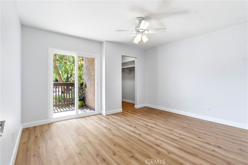 6416 Friars 112