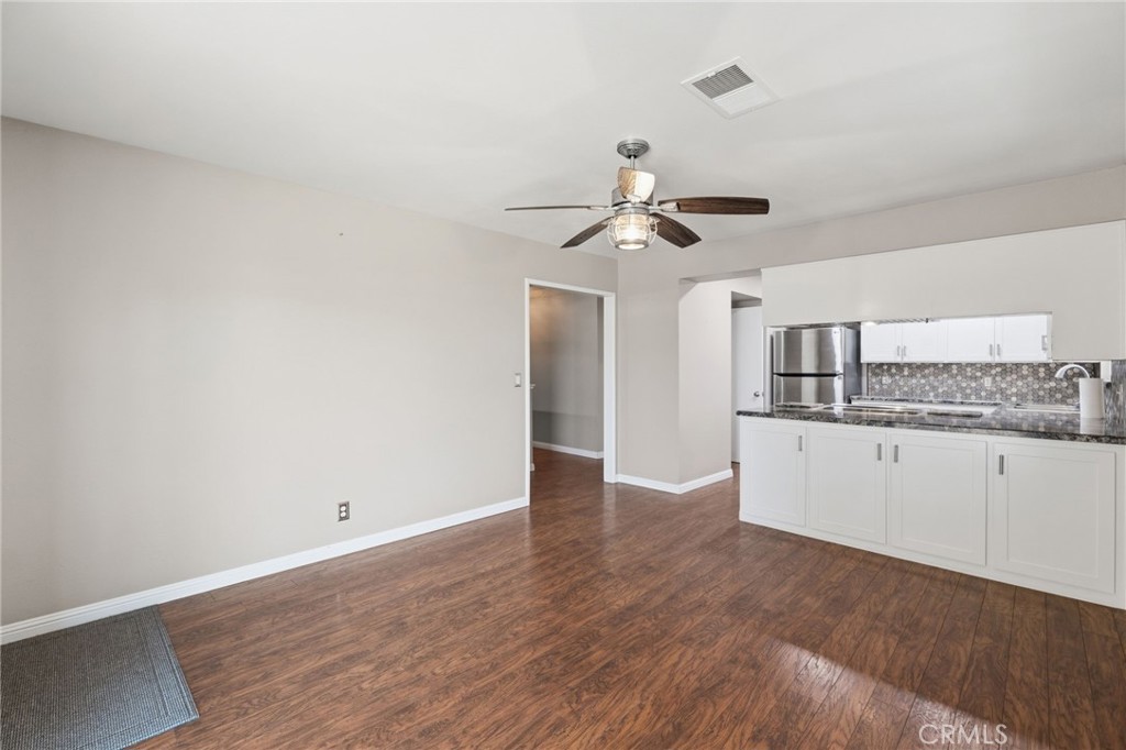 417 E Magnolia