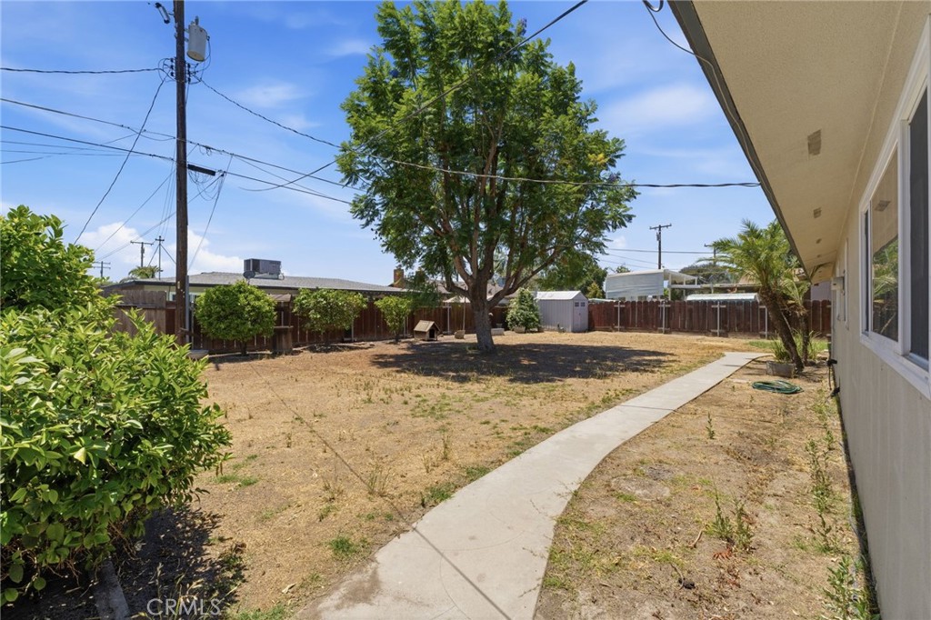 417 E Magnolia