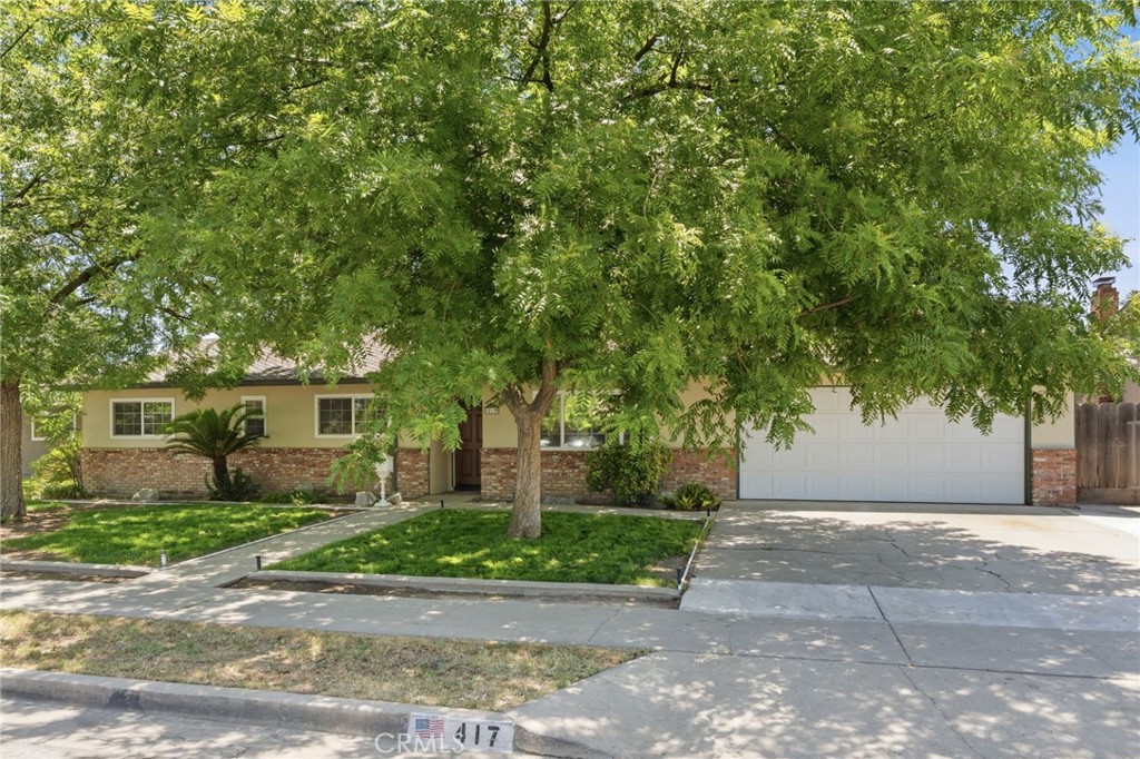 417 E Magnolia