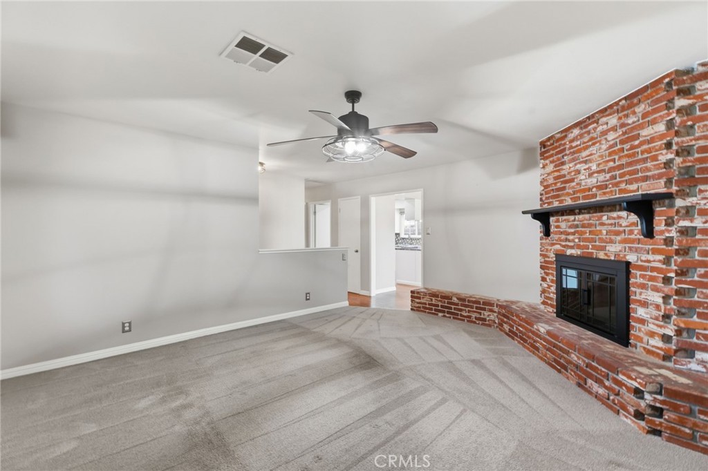 417 E Magnolia