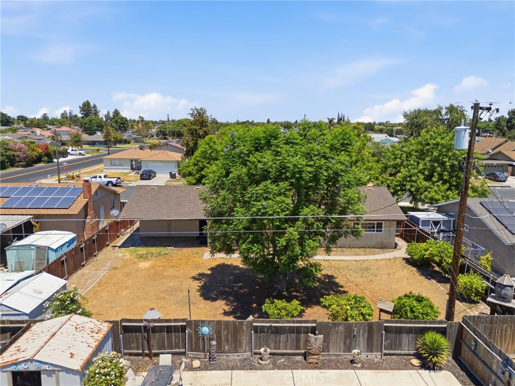 417 E Magnolia