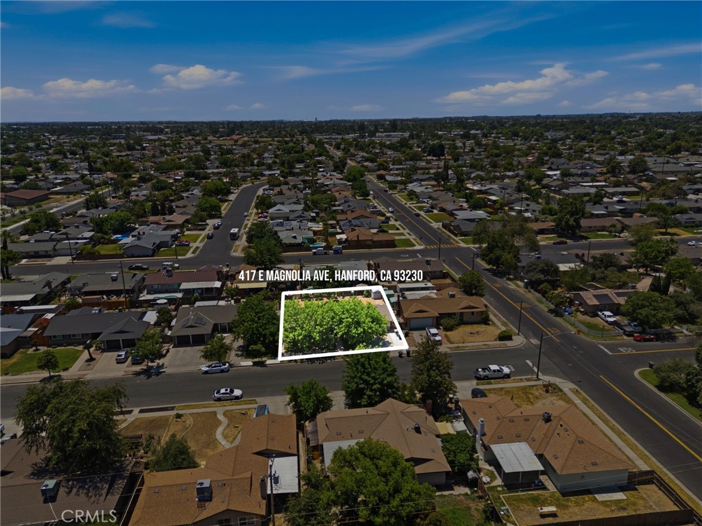 417 E Magnolia