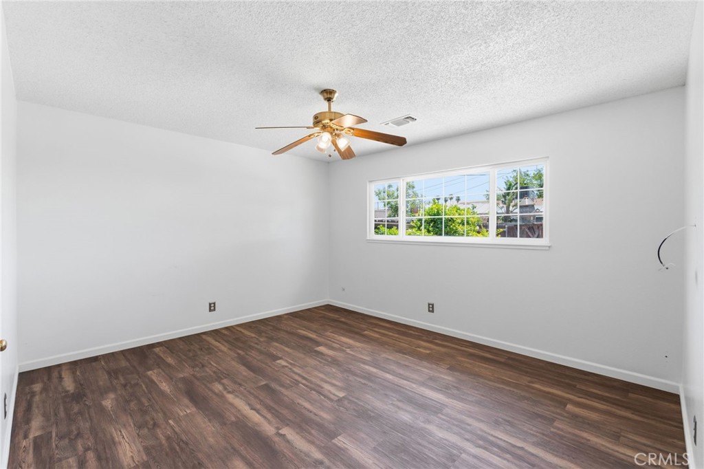 417 E Magnolia