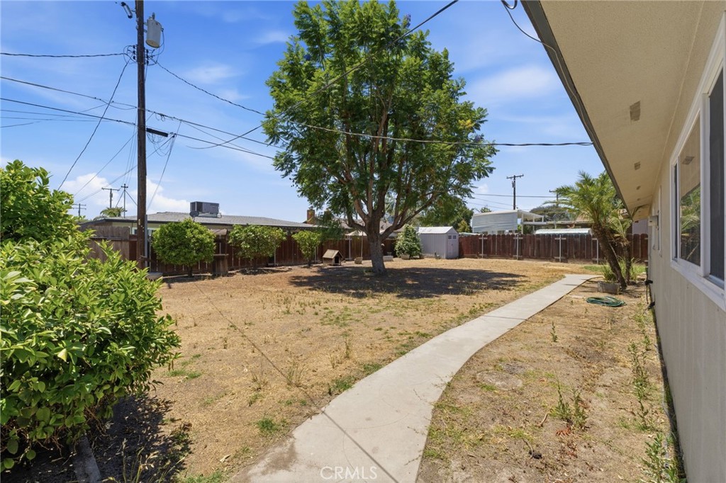 417 E Magnolia
