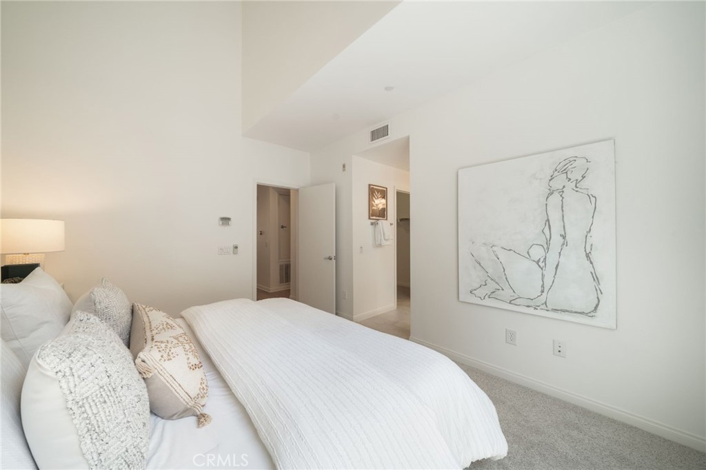615 Rockefeller