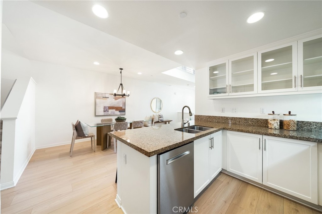 615 Rockefeller