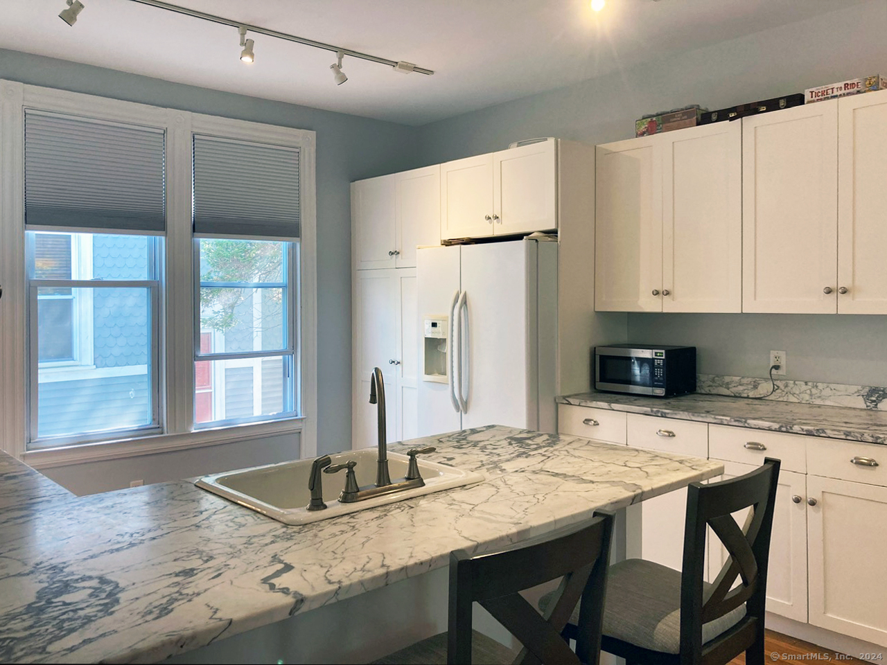 611 Whitney Avenue A2