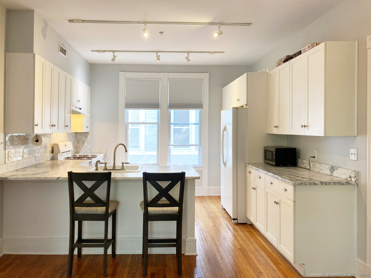 611 Whitney Avenue A2