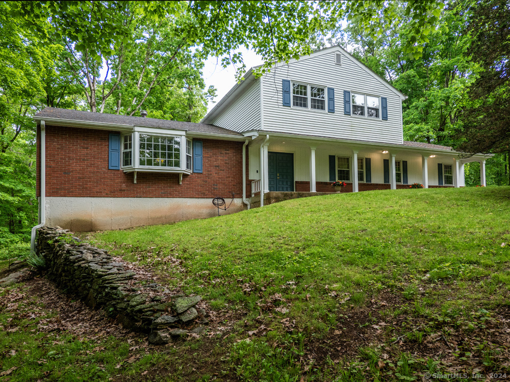 205 Northford Road