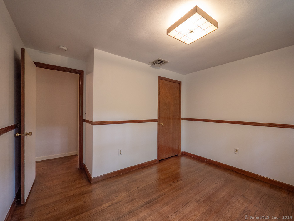 205 Northford Road