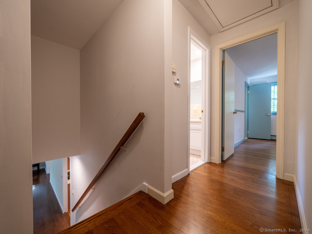 205 Northford Road