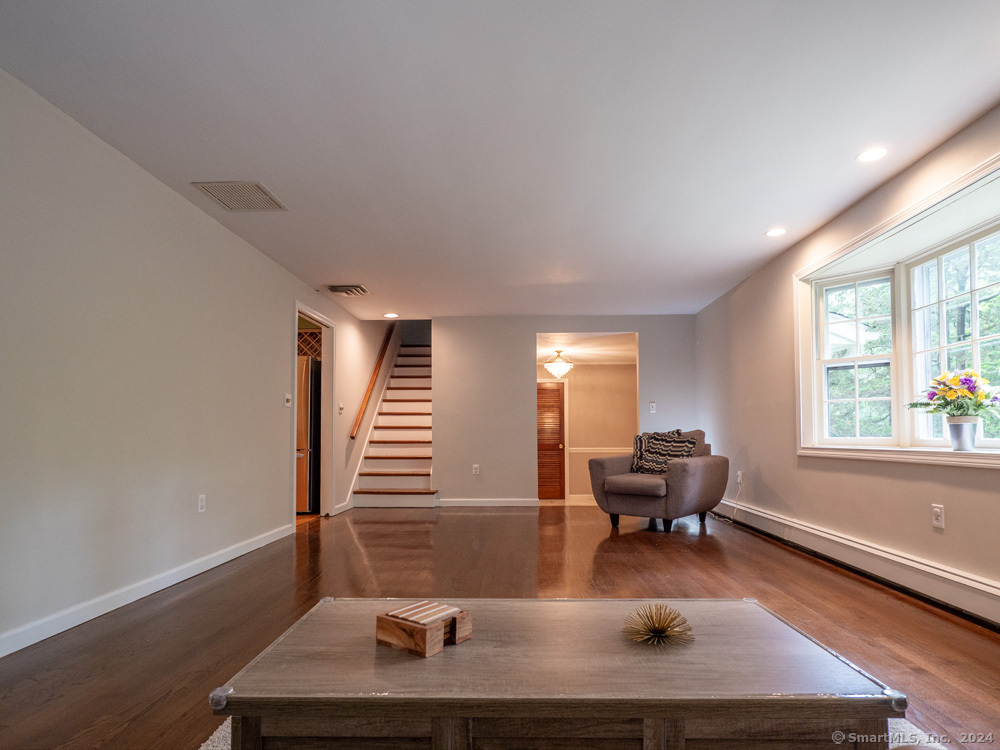 205 Northford Road