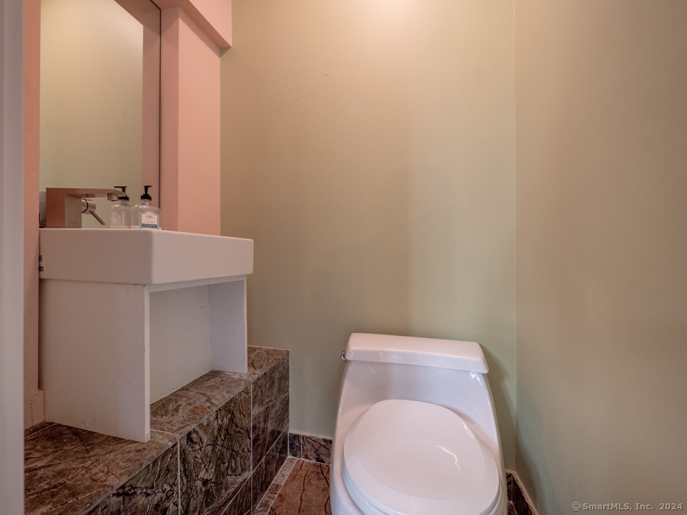776 Quinnipiac Avenue 2
