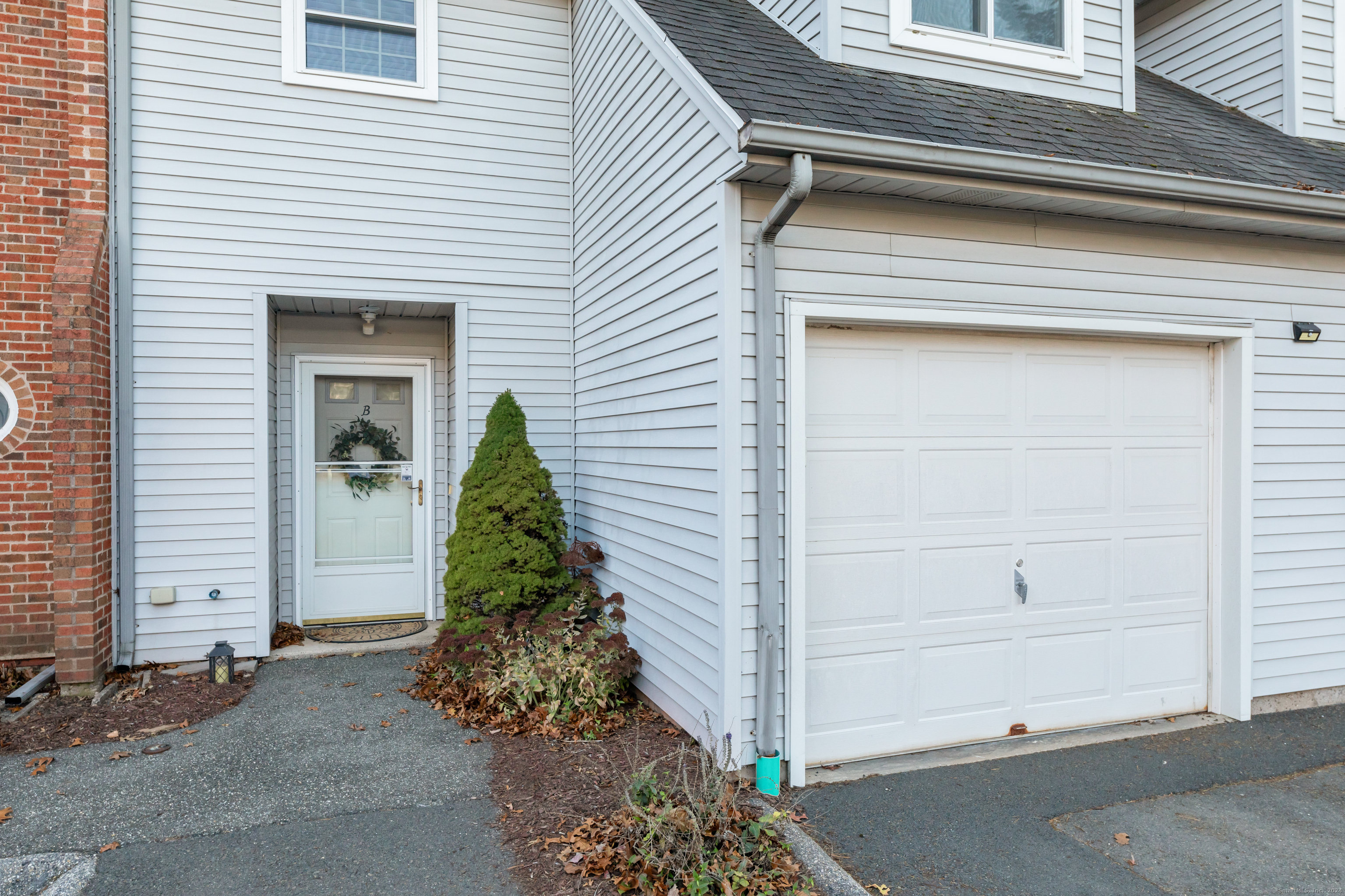 190 Tomlinson Avenue APT 10B