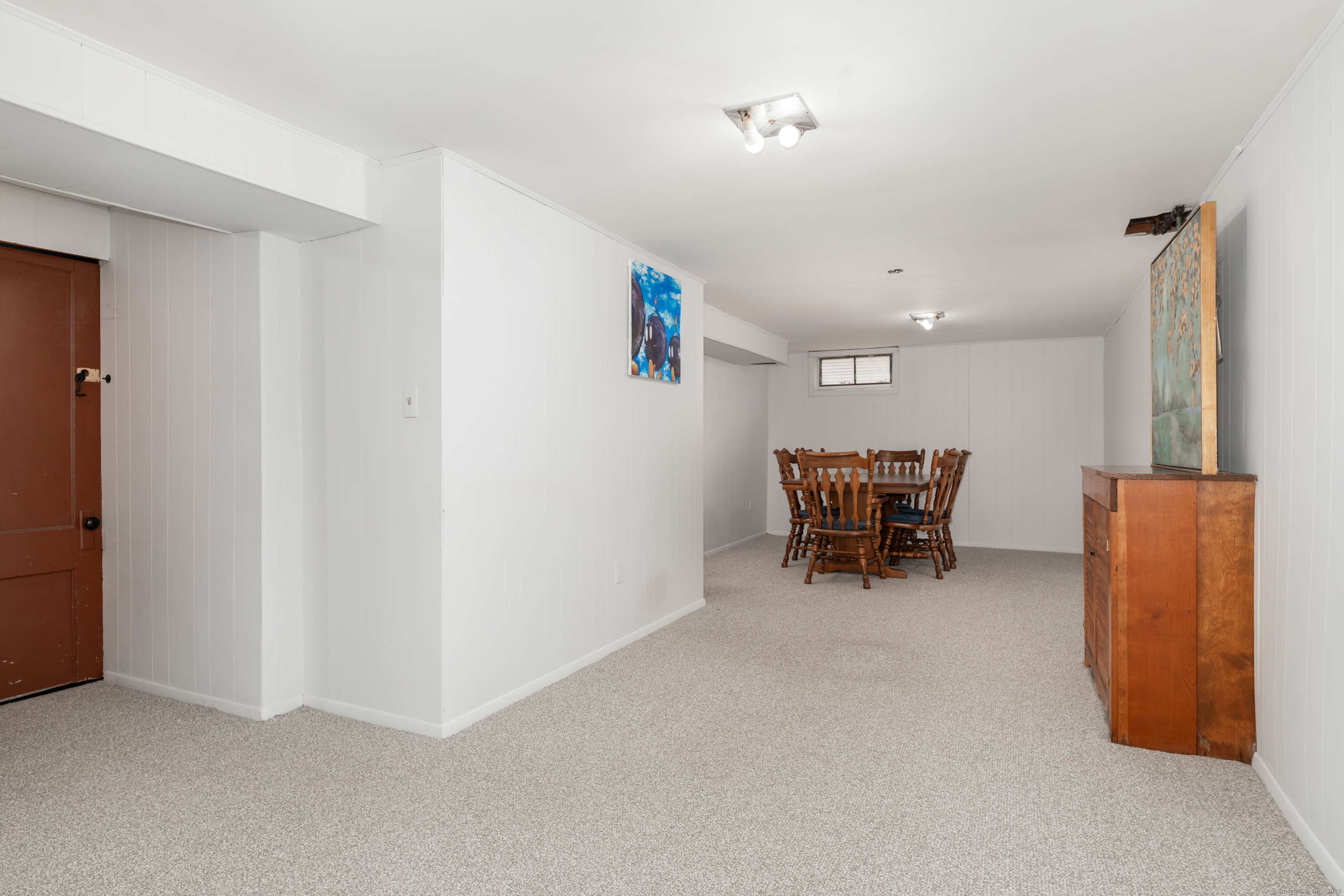 371 Pondview Drive