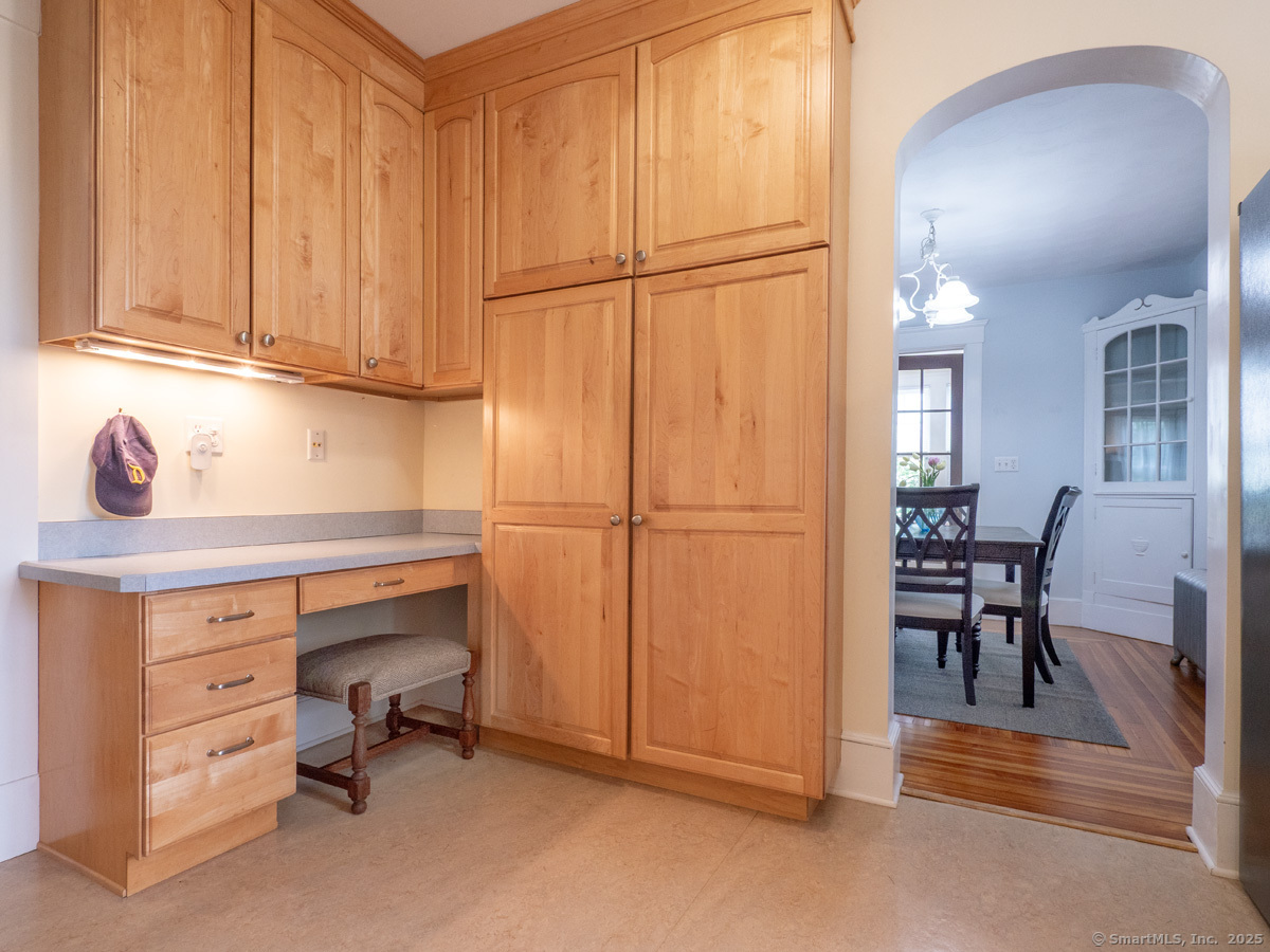 170 Kneeland Road