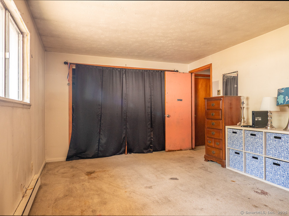 466 Middletown Avenue 17