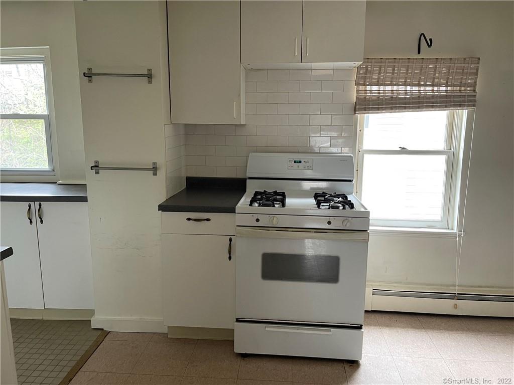 191 Saint John Street 2 B