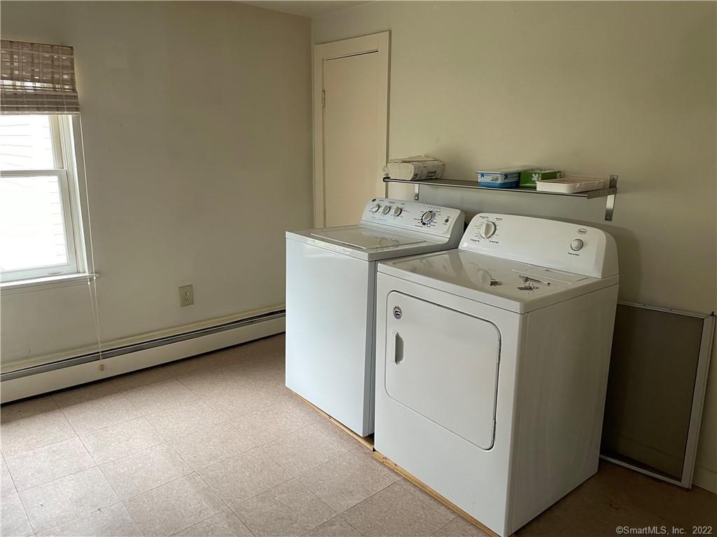 191 Saint John Street 2 B