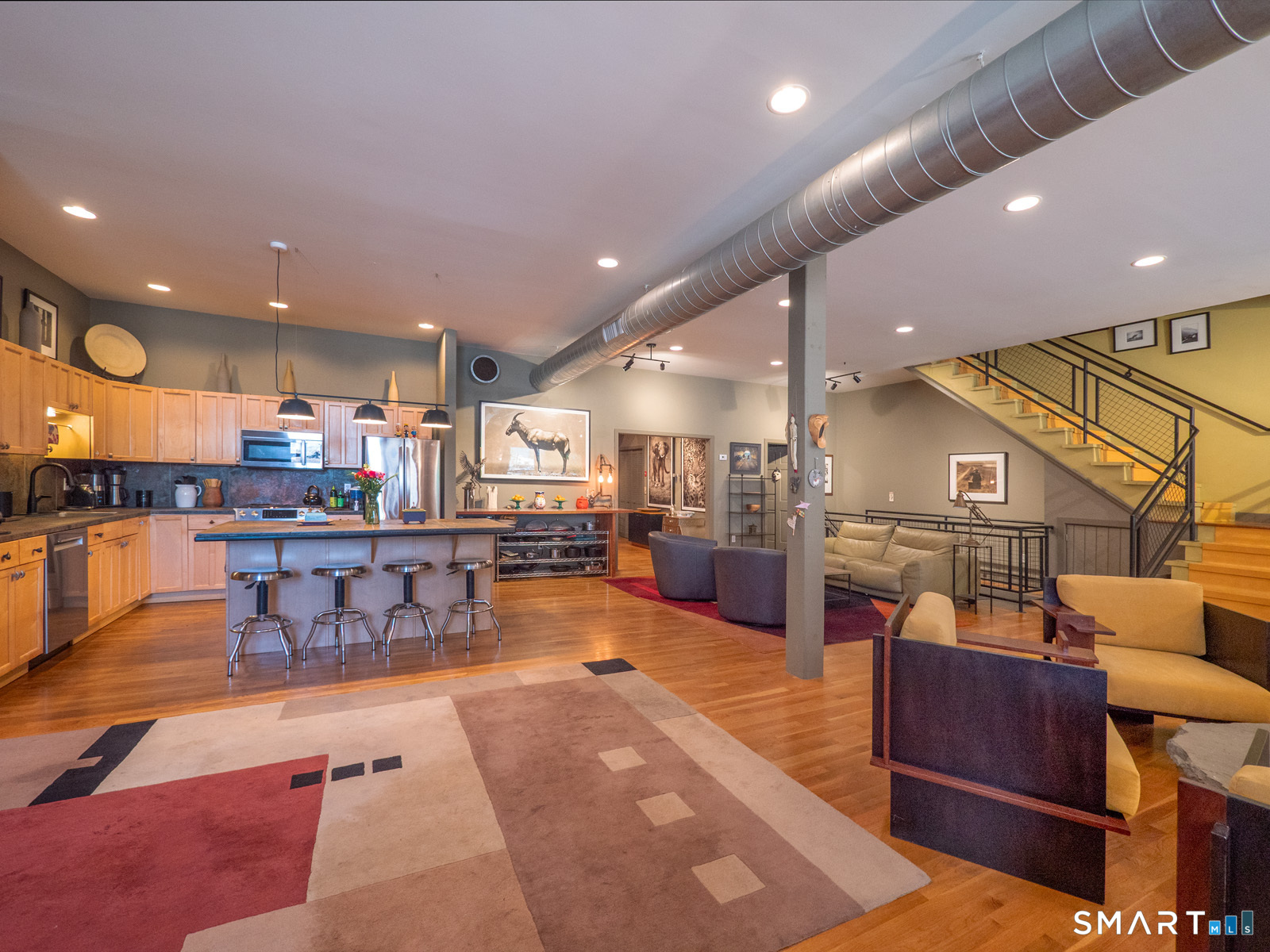 325 Lafayette Street 9105