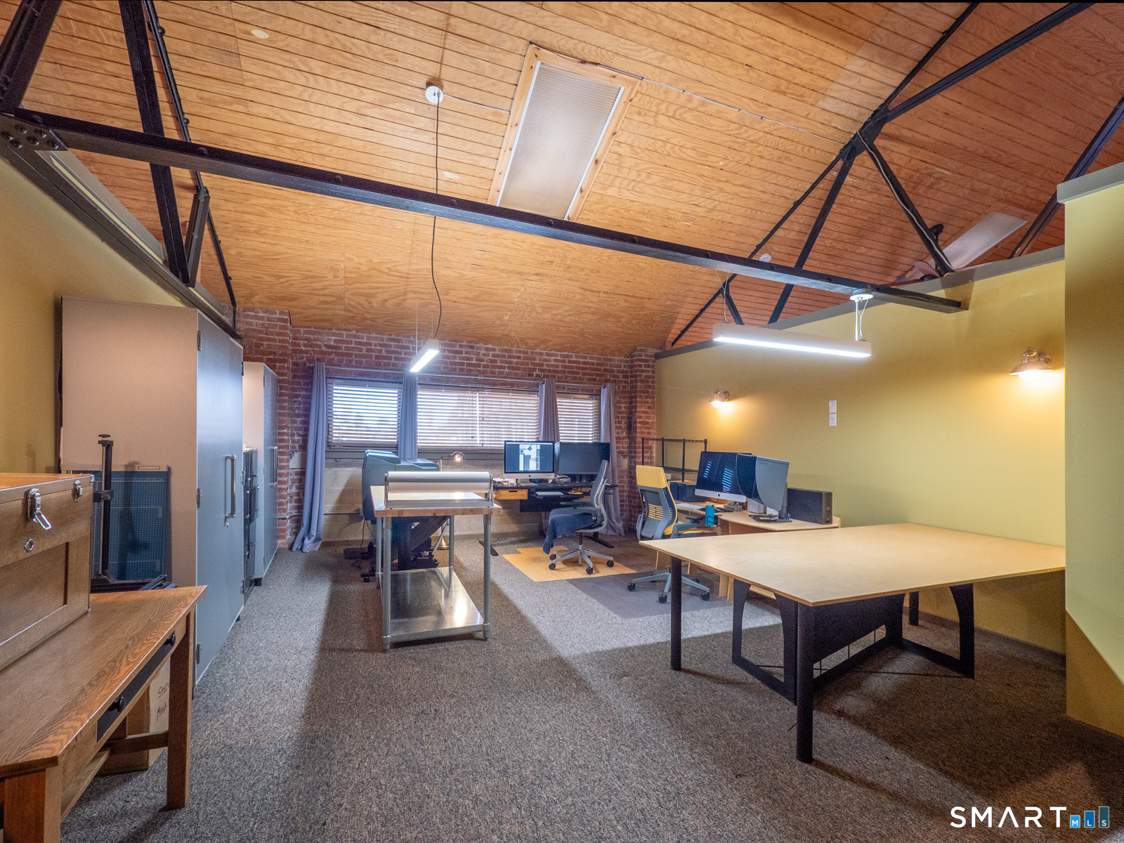 325 Lafayette Street 9105