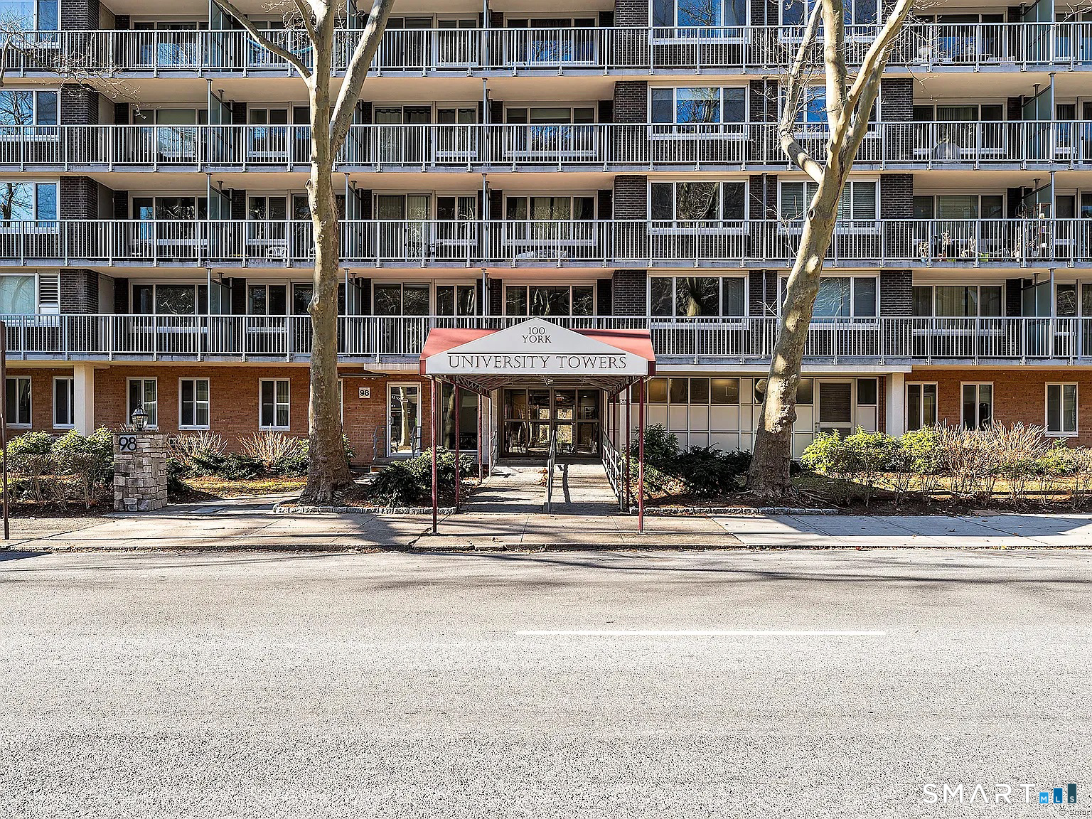 100 York Street 3F