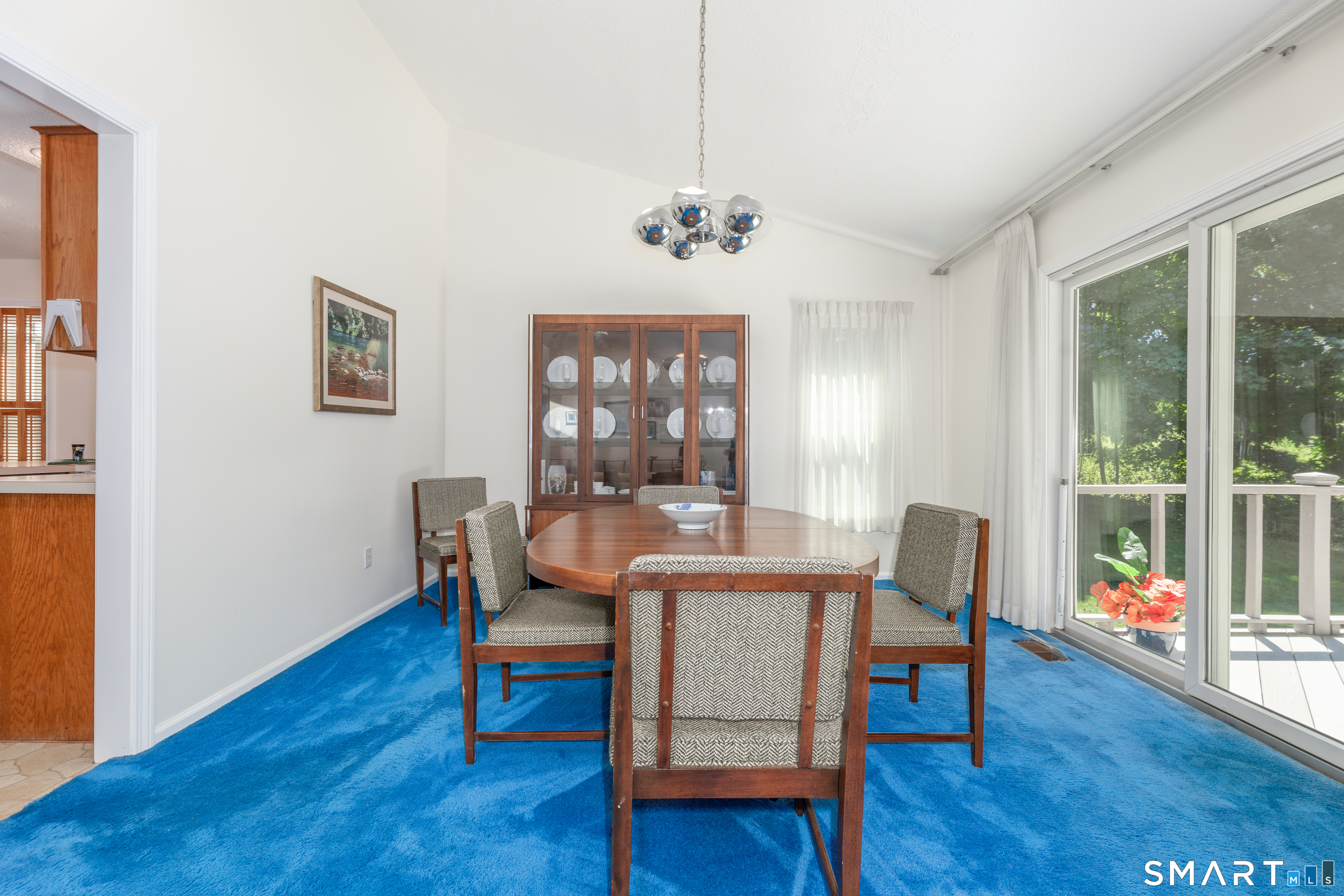 3 Racebrook Court