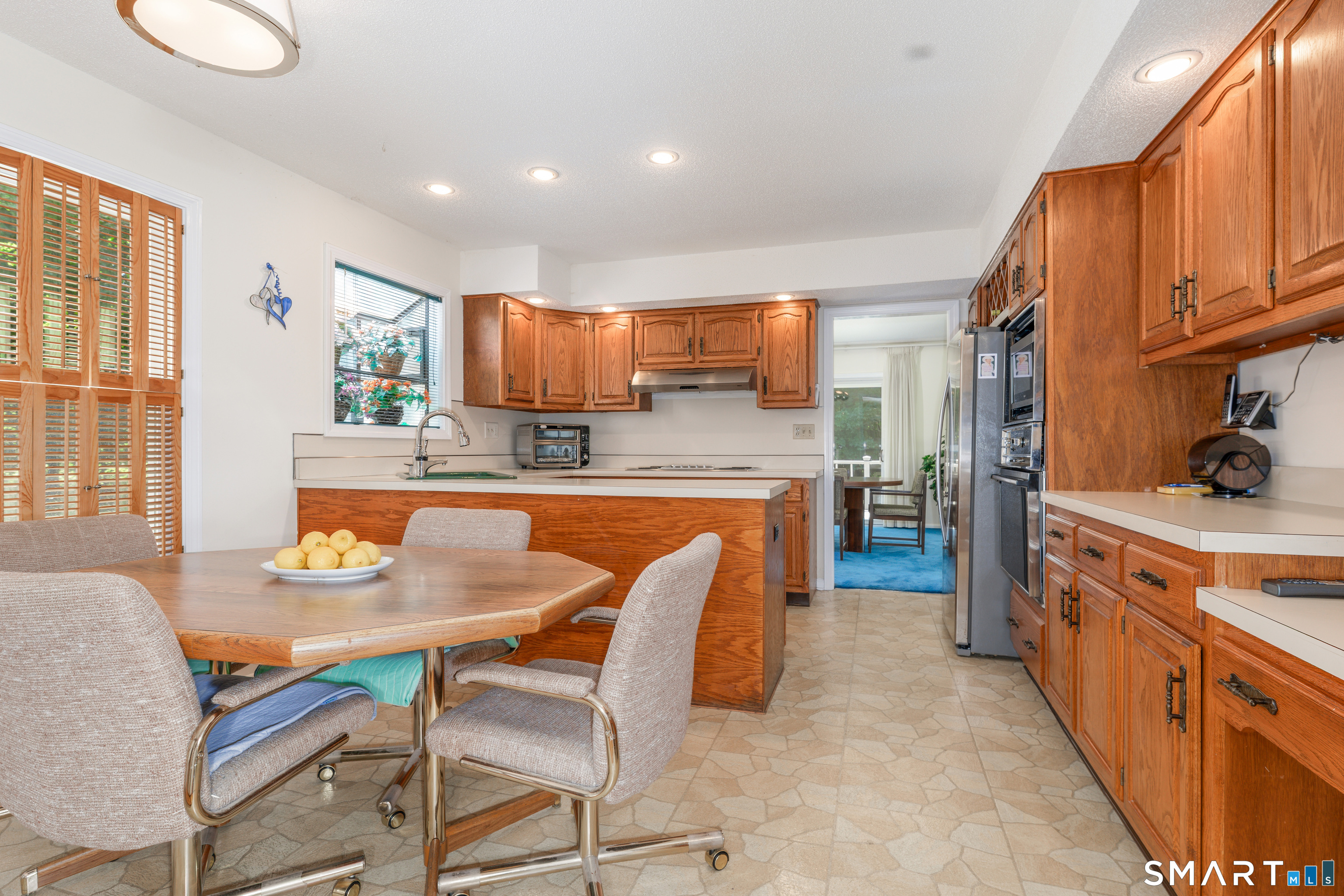 3 Racebrook Court