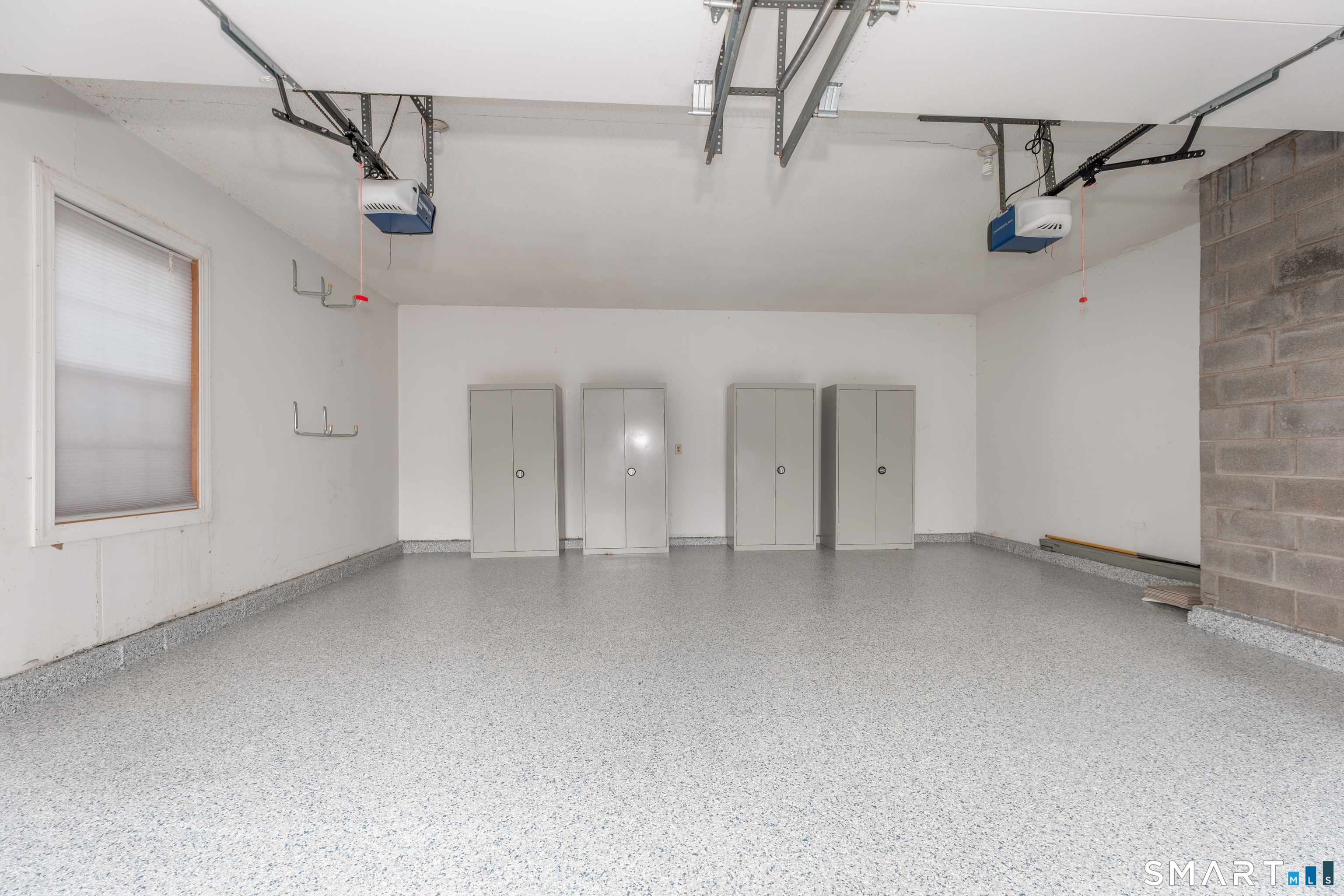 3 Racebrook Court