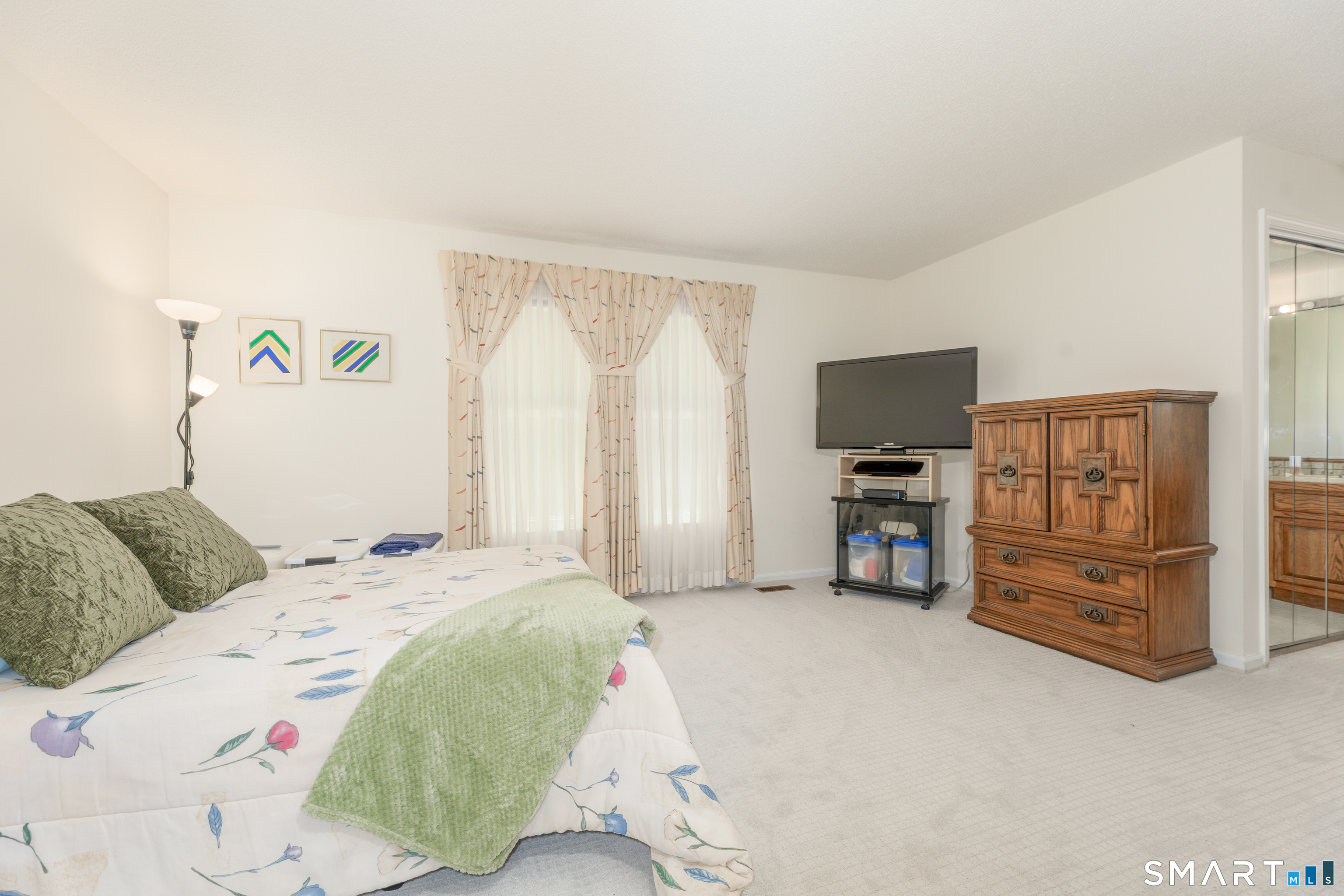 3 Racebrook Court