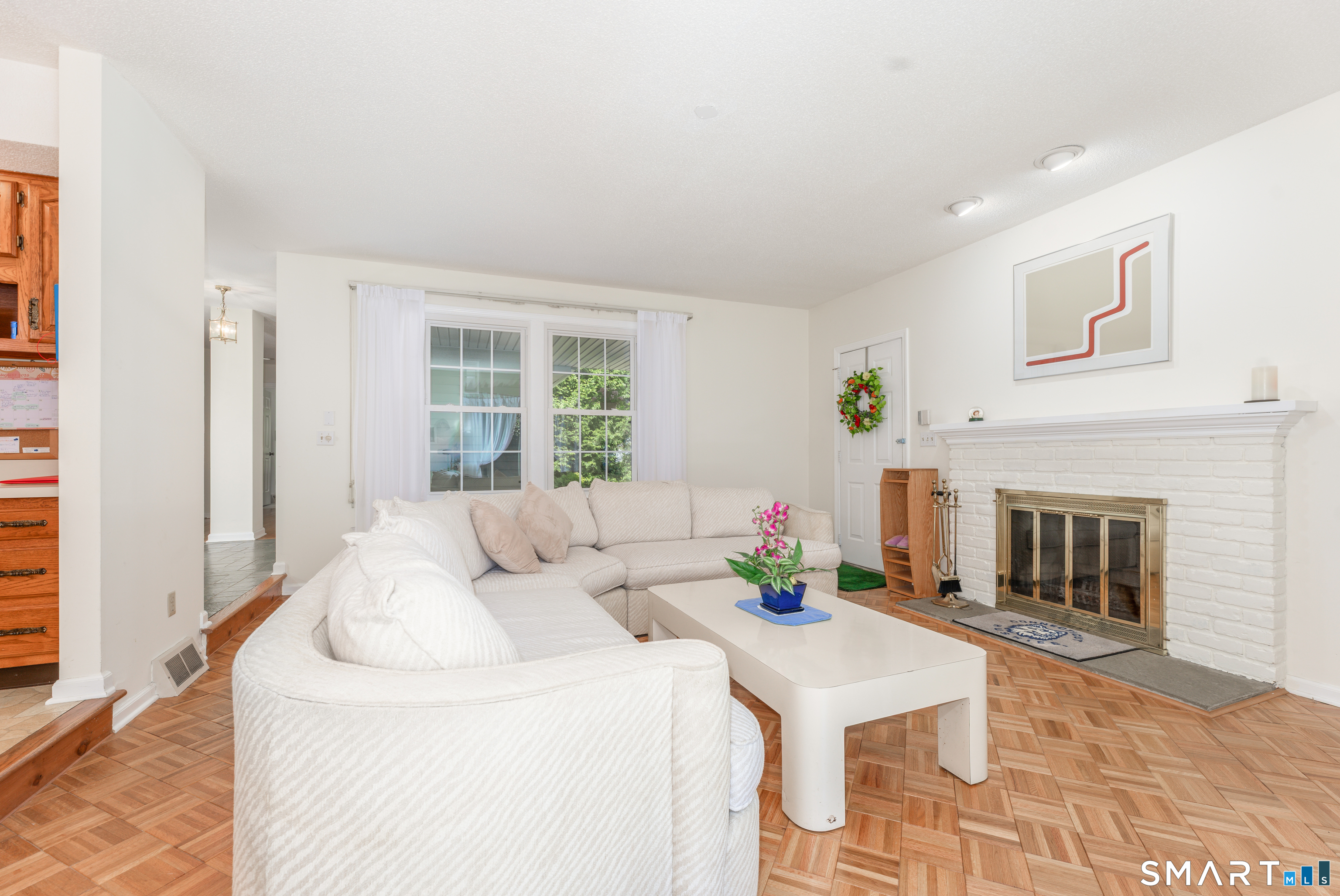 3 Racebrook Court
