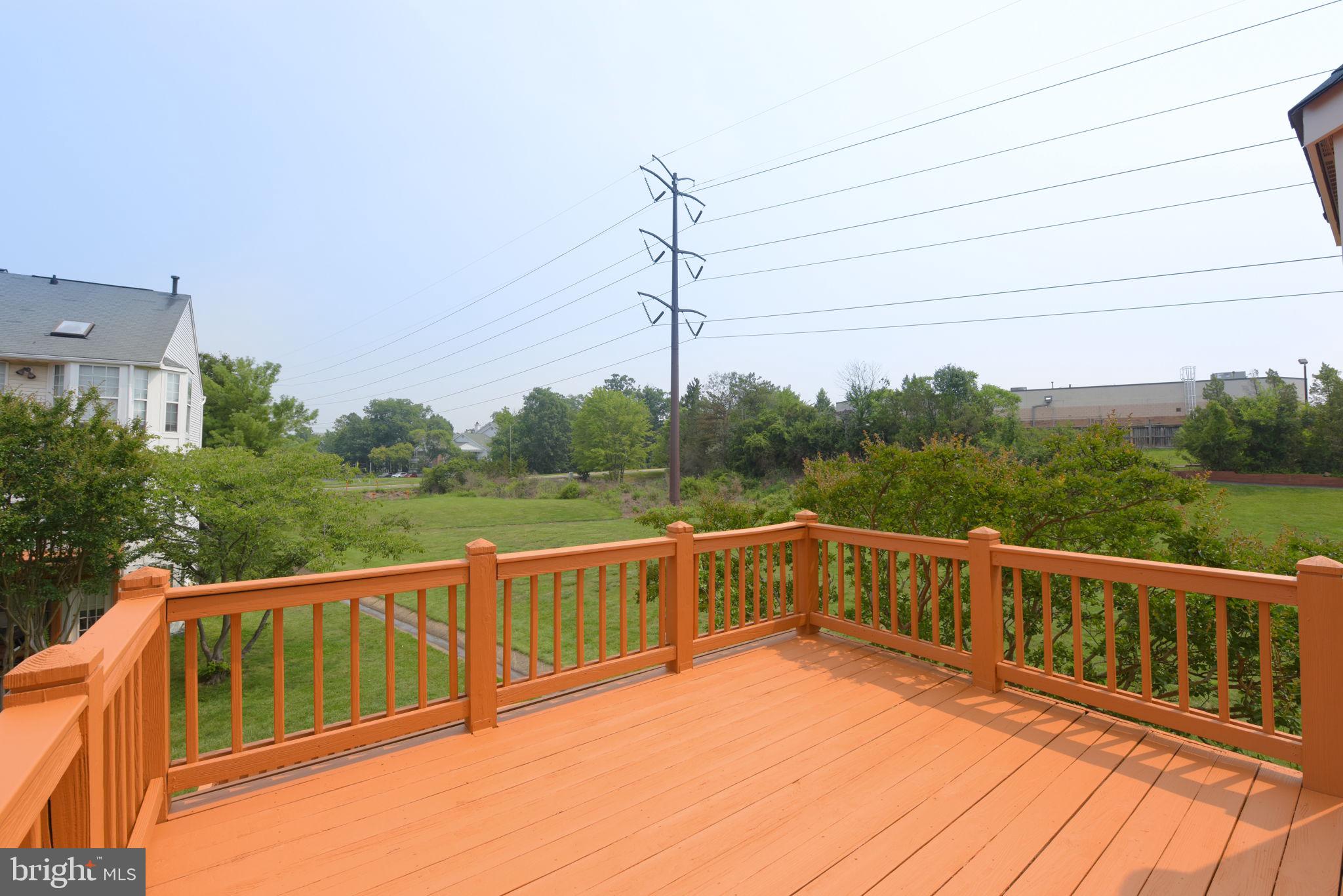 13102 Shadowbrook Ln