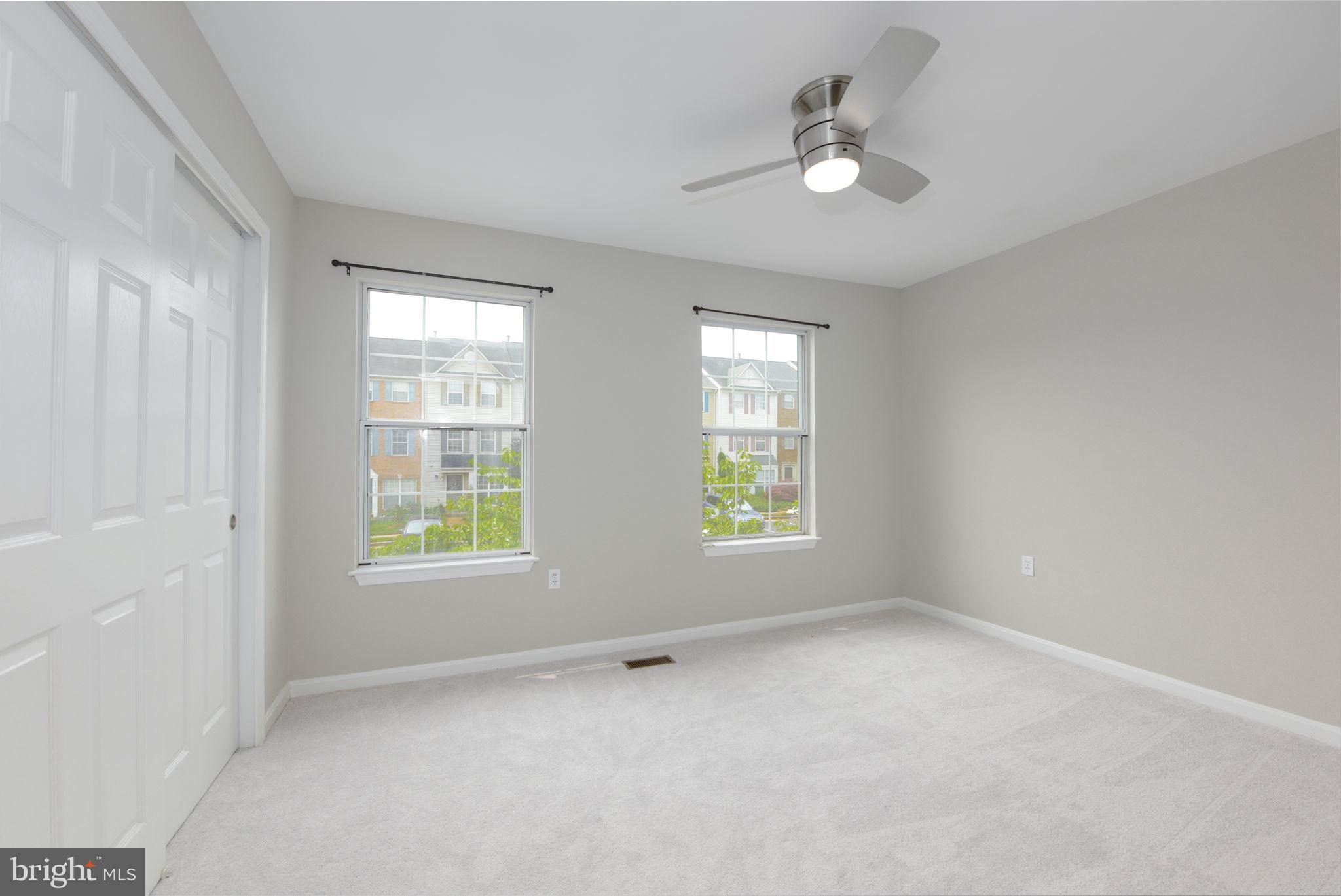 13102 Shadowbrook Ln