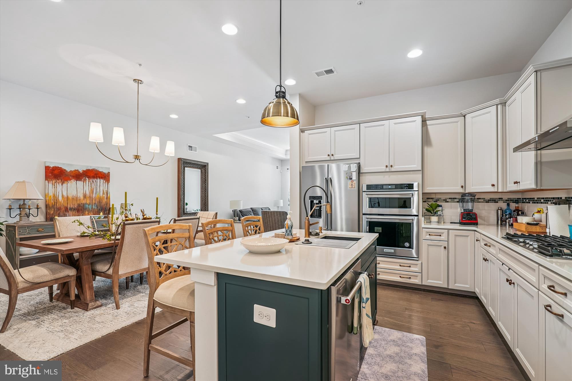 42751 Cushing Ter